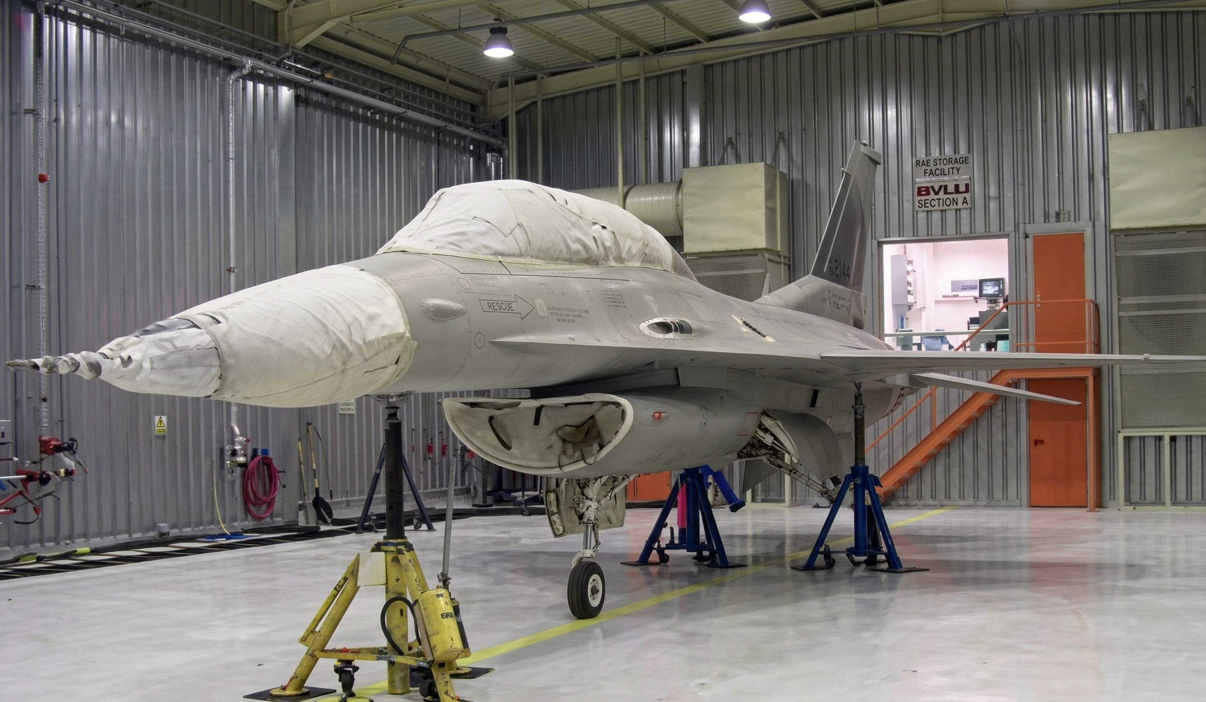 항공기 도장 처리