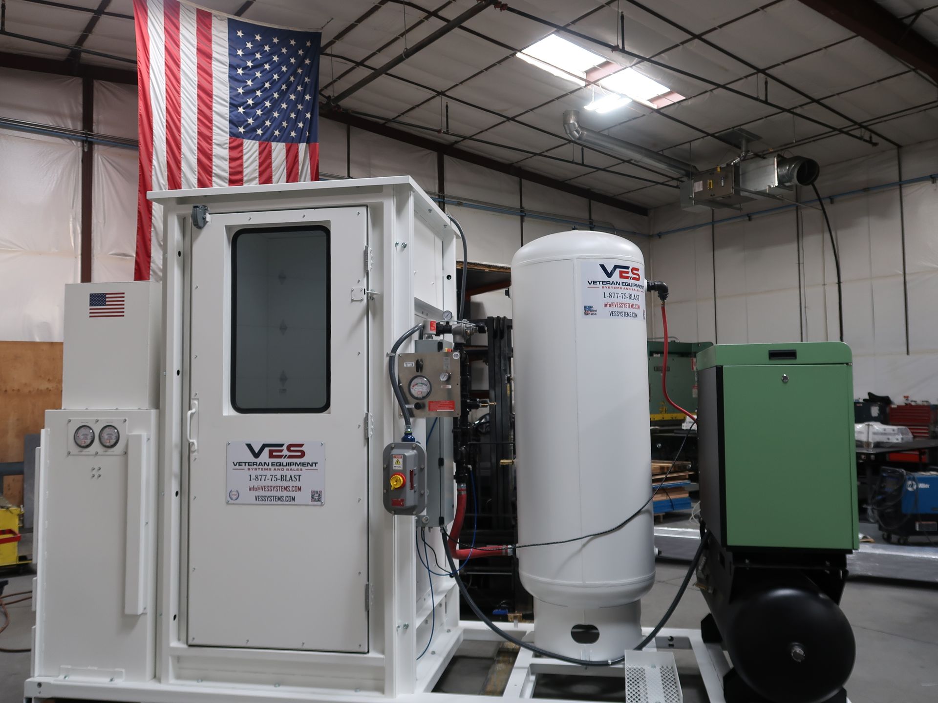 VES Tempest Cat II NIOSH 인원 에어 샤워